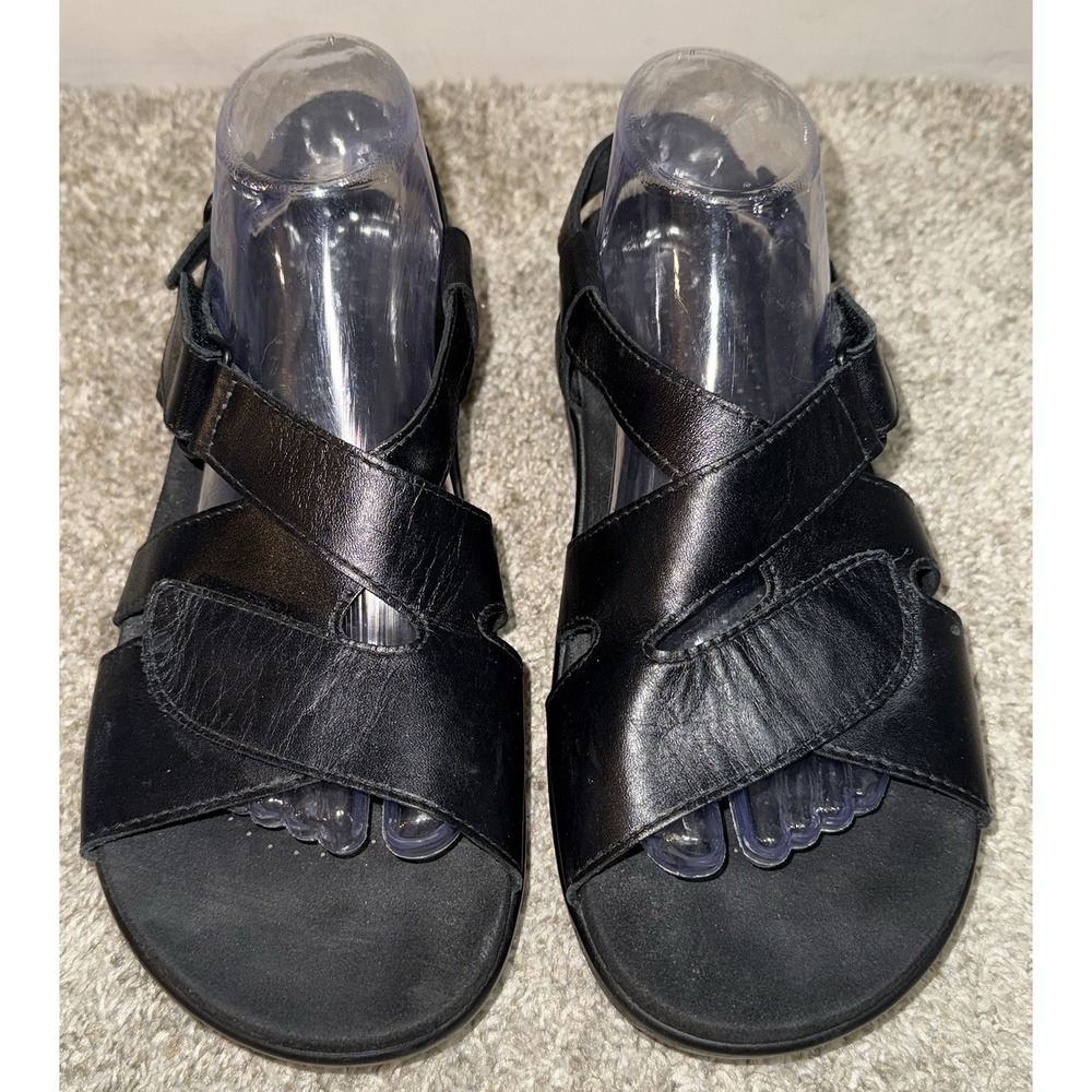 SAS Huggy Sandals Shoes Women's 10 M Black Leather Strappy Tripad Comfort EUC - Picture 2 of 11